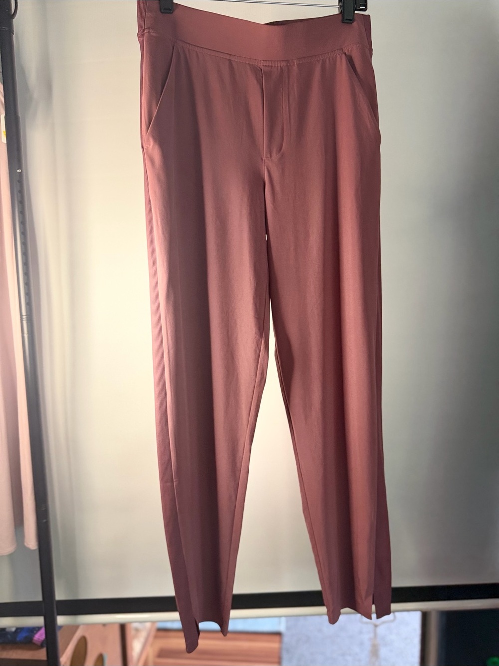 Athleta Men's Rose-Mauve Stretch Casual Pants